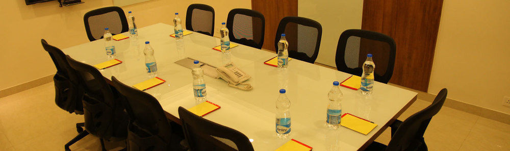 The Pommels Business Hotel Bangalore Exterior foto